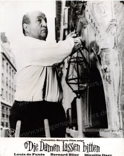 How to Keep the Red Lamp Burning (Bons vivants, Les)