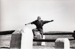 Lost Command (Lost Command)