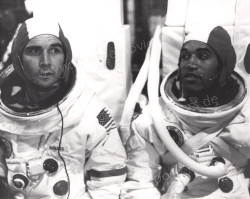 Capricorn One (Capricorn One)